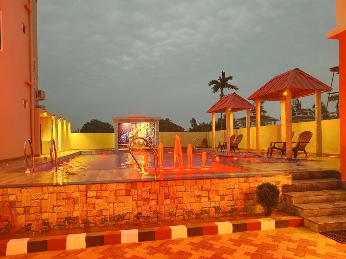 Balukona Beach Resort ماندارموني المظهر الخارجي الصورة